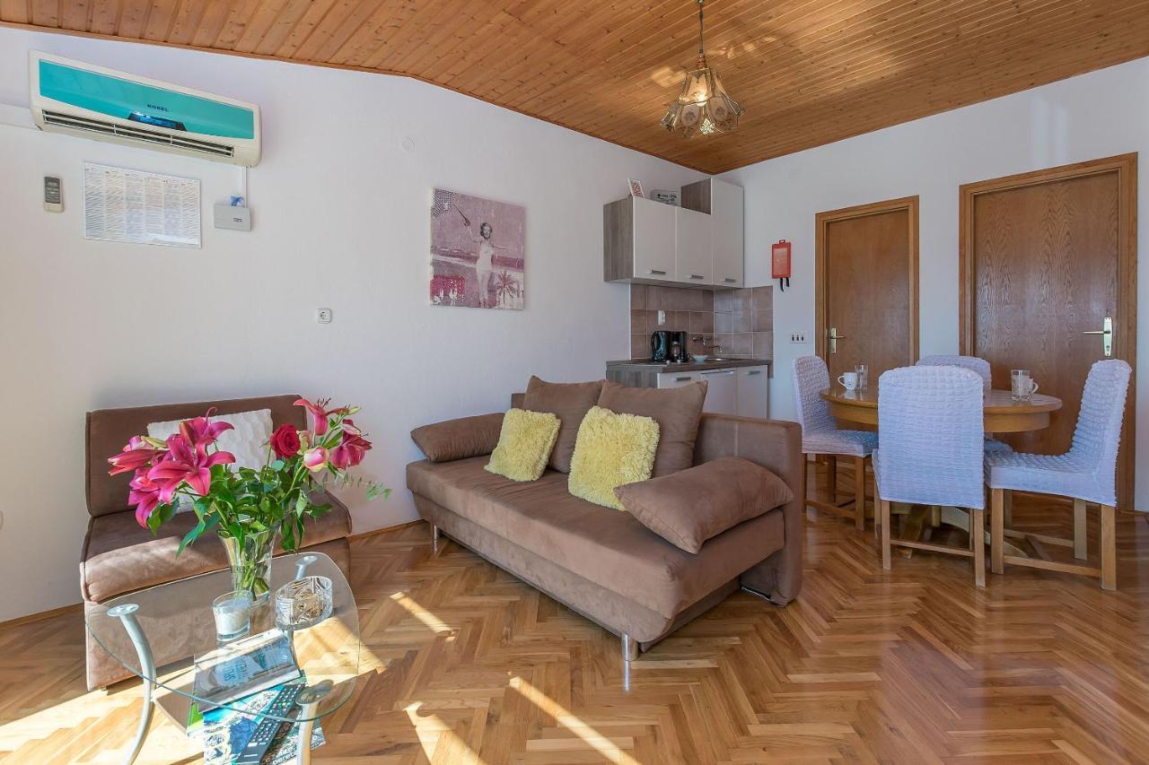 Apartments Clarus Mare Duće Esterno foto